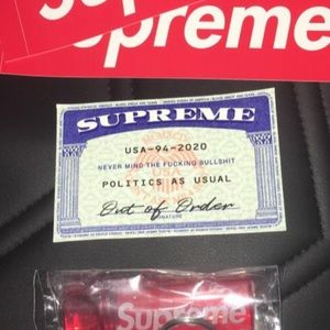 Supreme Social Sticker
